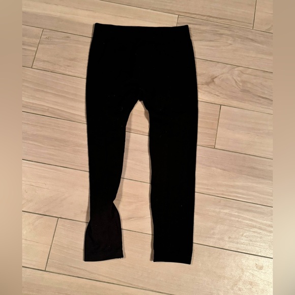 Black Leggings size small/medium - Picture 2 of 5